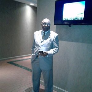 Meet your Posher, Sam